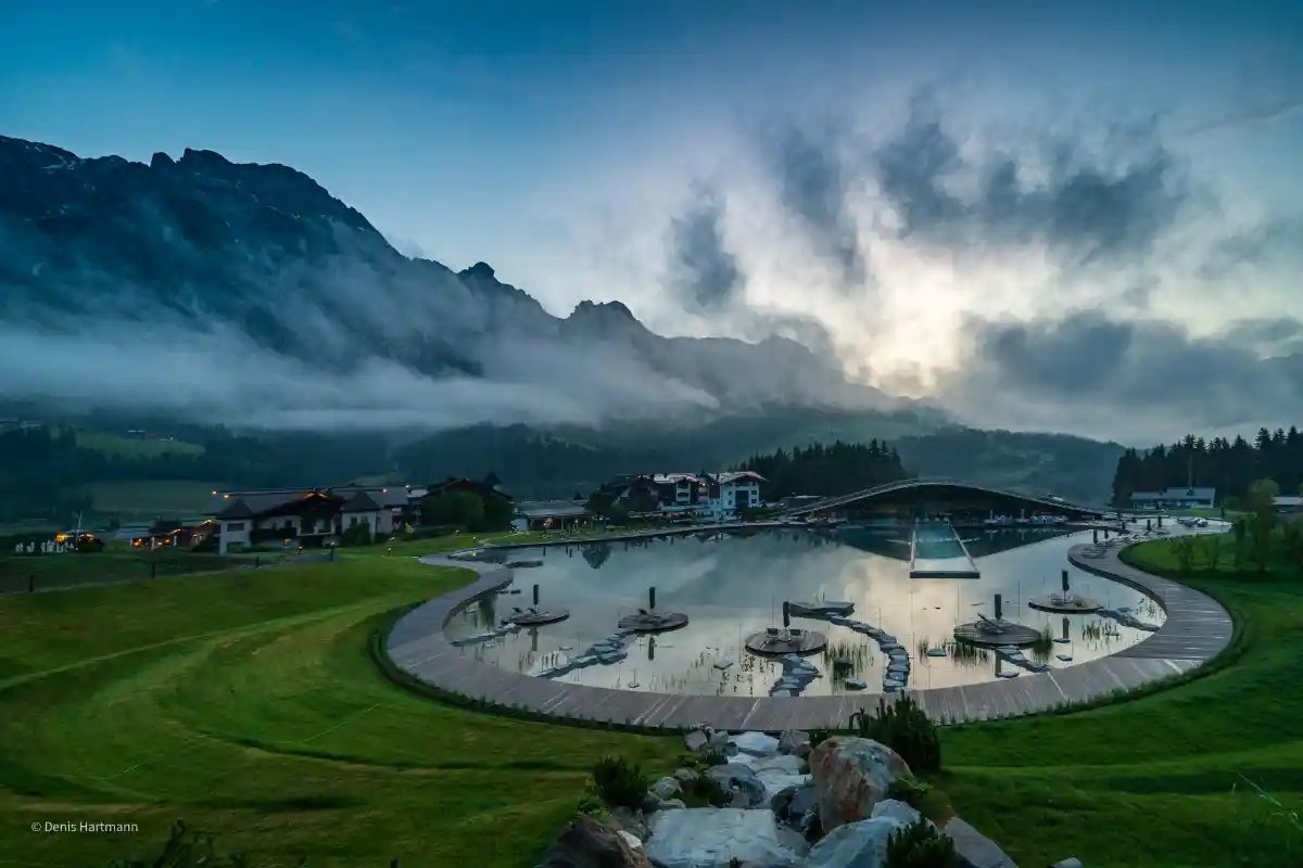 Foto_Leogang - MTB-Urlaub 09 Hotelanlage vom Krallerhof